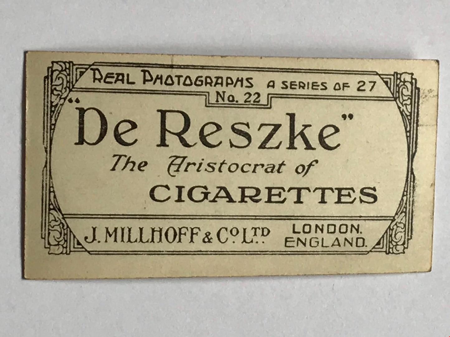 VINTAGE CHIMPS PHOTO De Reszke Cigarette Card ‘The 3 (dis)Graces’ series 1 no.27