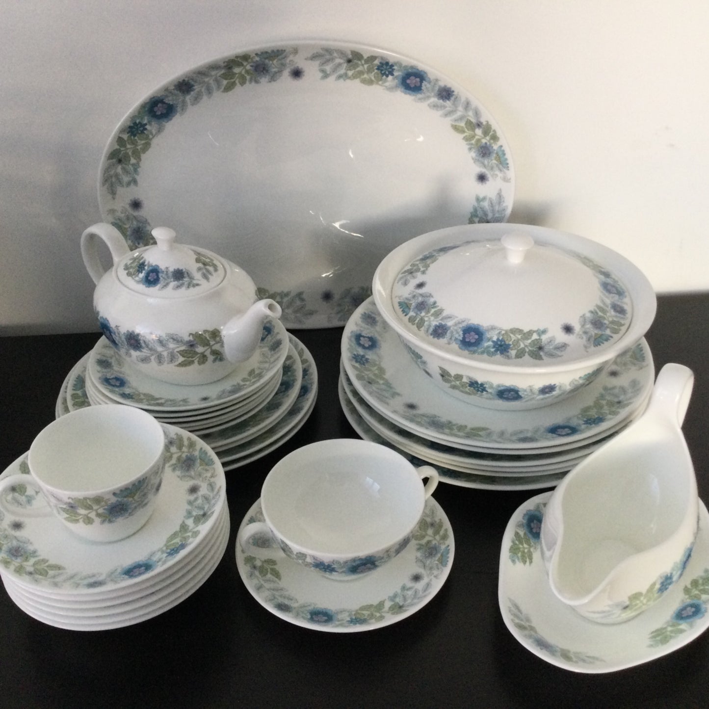 Retro starter course soup bowl & saucer 1970s 1980s Wedgwood Clementine blue white lilac green hot chocolate bowl