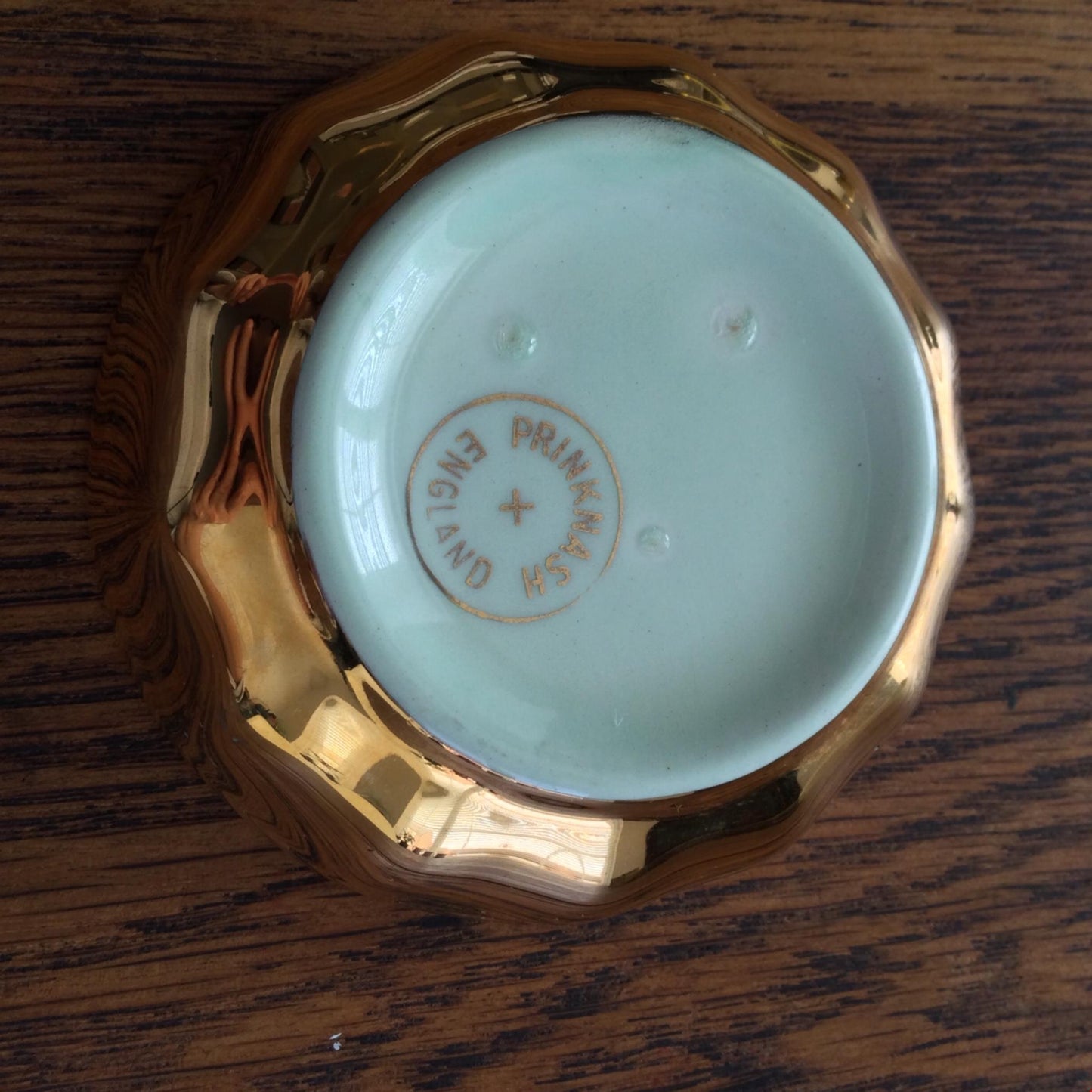 PRINKNASH POTTERY Gloucester small trinket pin dish with 24ct gold bright floral