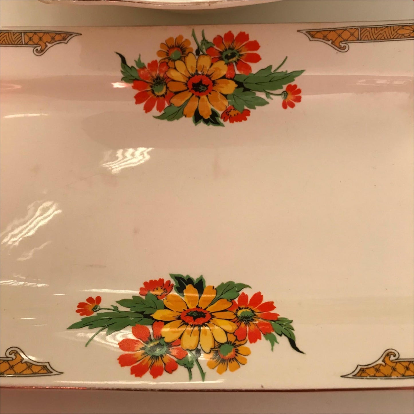 Vintage ALFRED MEAKIN sandwich plate and vegetable dish bowl marigold design