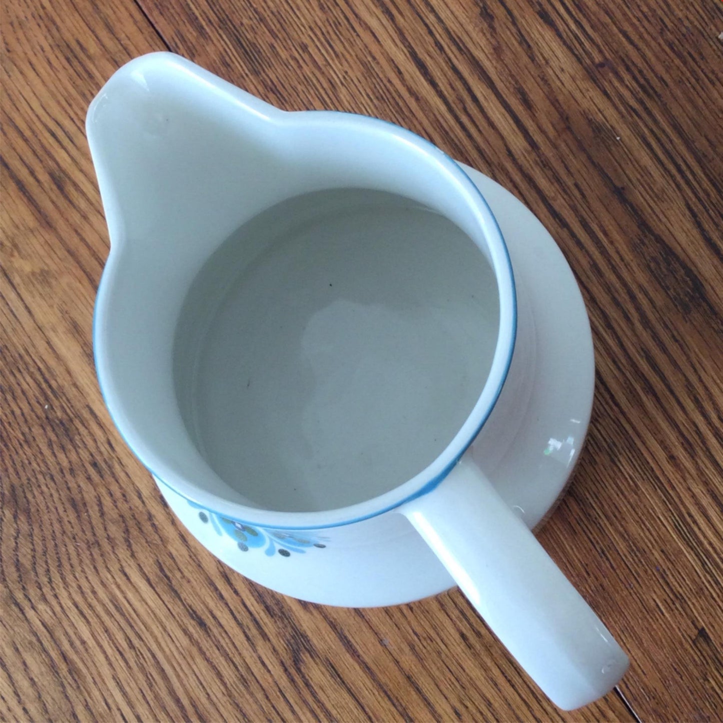 Vintage cheery pretty floral jug. White with retro blue stylised flowers. English 1960s.
