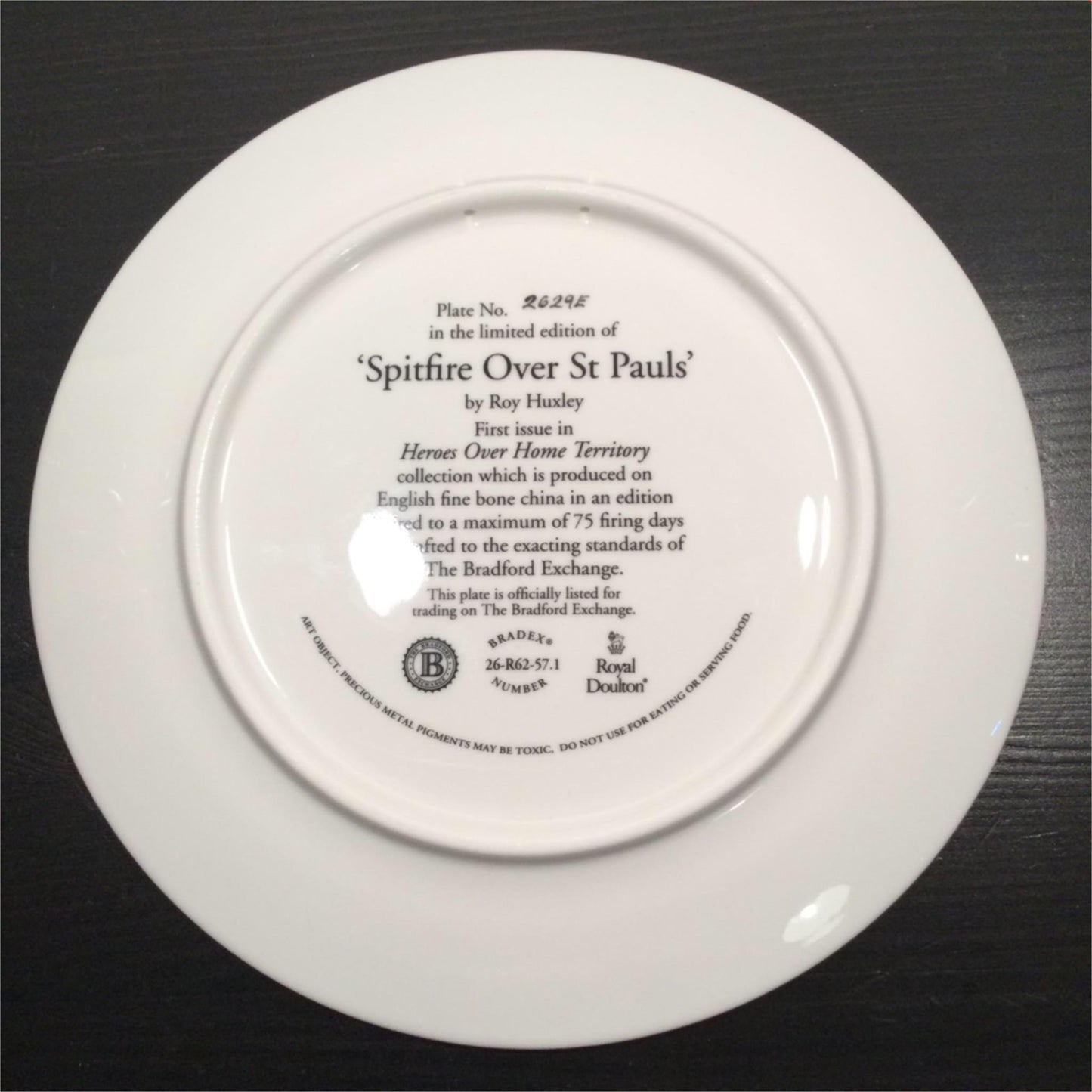 Bradex Collectors Plate - SPITFIRE OVER ST PAULS - Roy Huxley - Royal Doulton Limited Edition