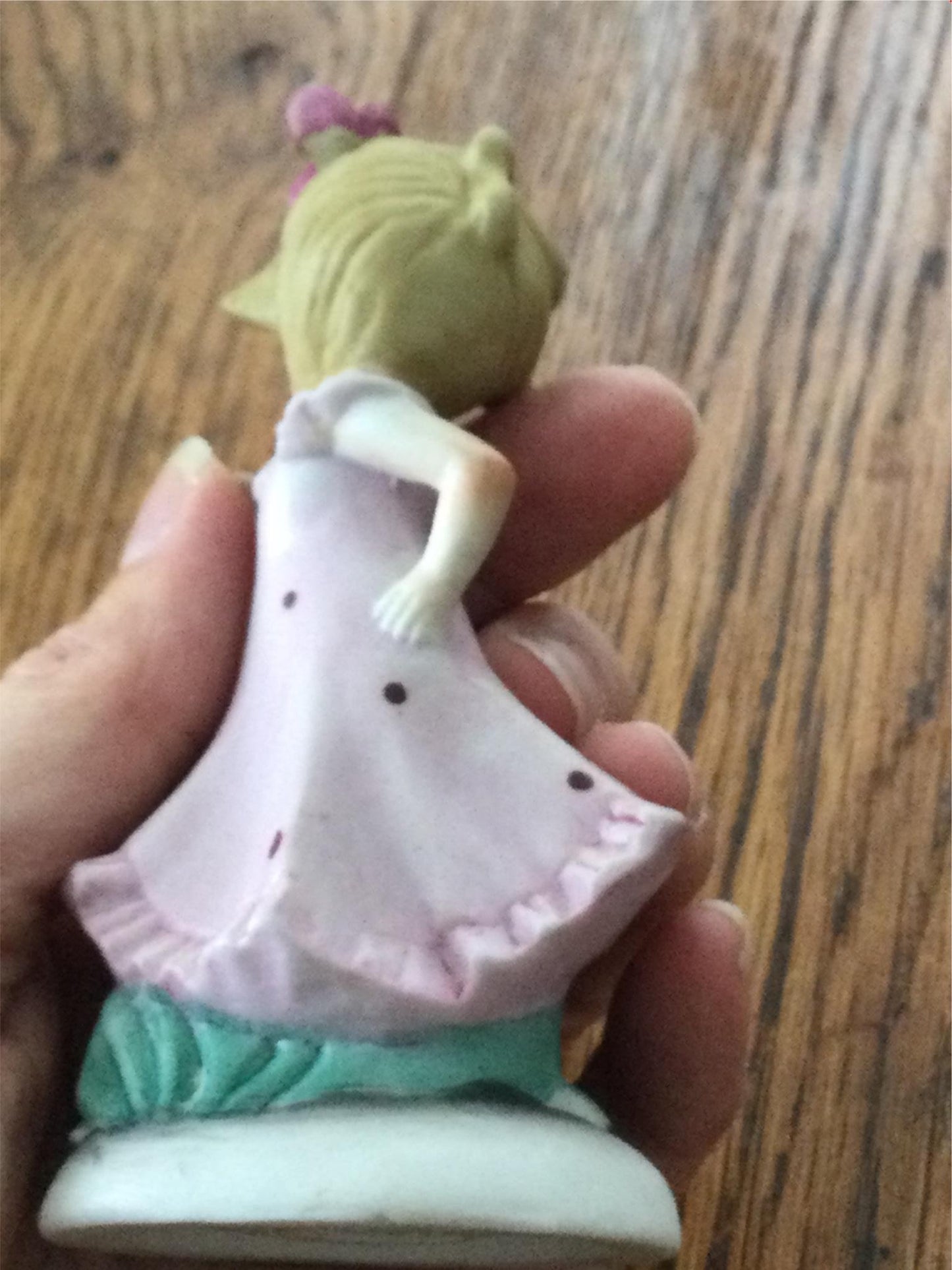 Vintage Little Girl In Pink Dress Figure Dancing Kitsch 10.5cm Cute Retro pink pastel Korea