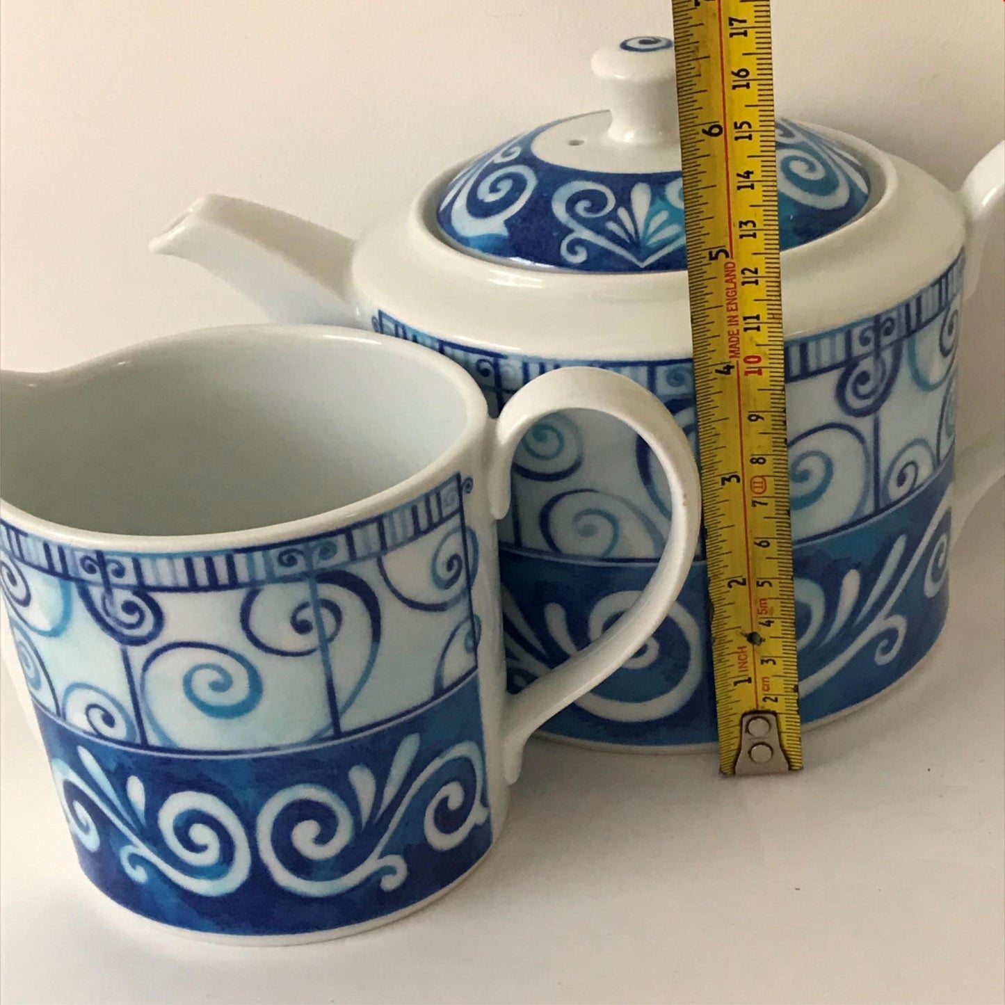 Essentials By Royal Worcester Teapot and milk jug OCEANA 1990s Blue.