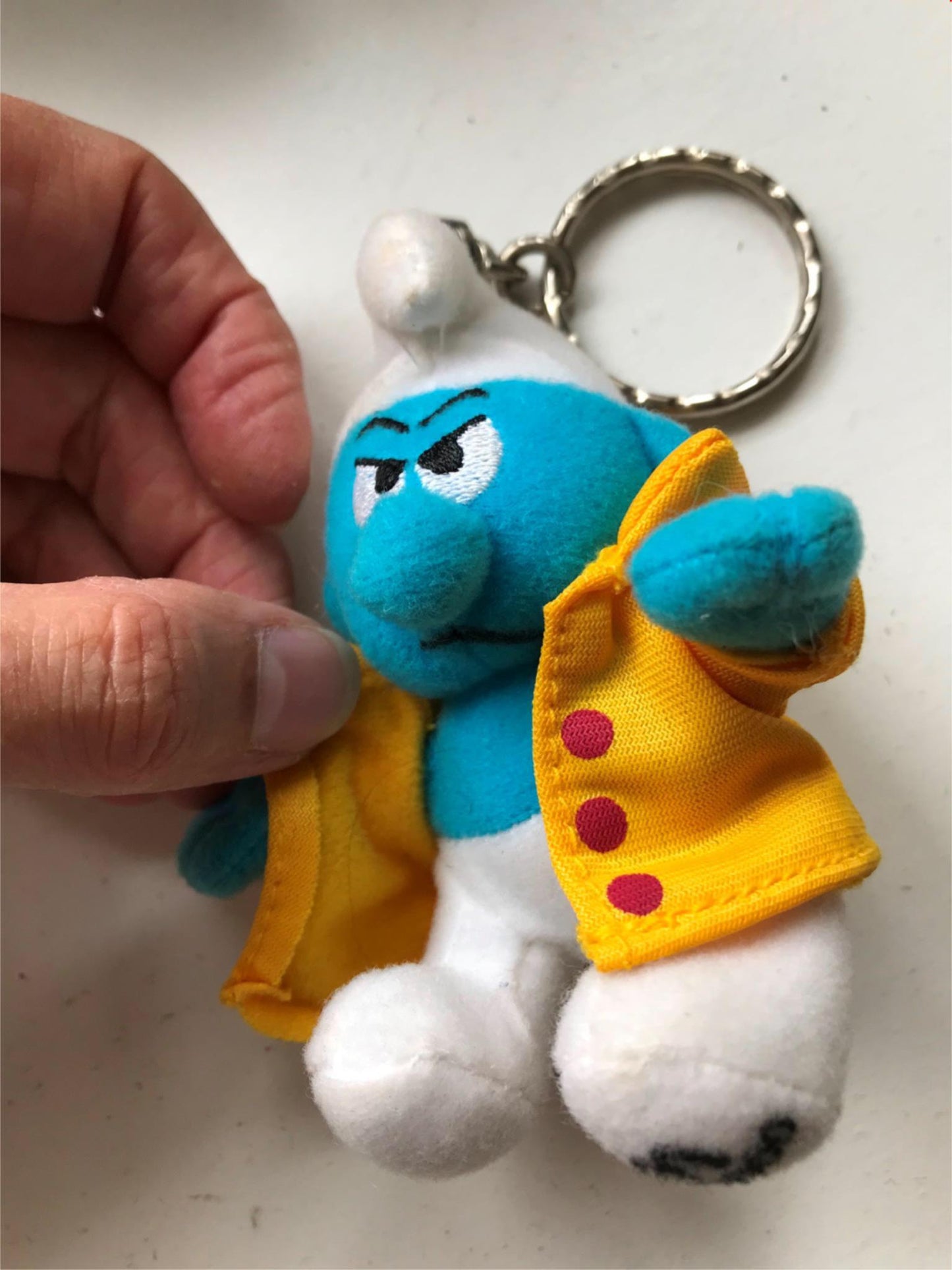 McDonald’s collectable toy SMURF MARCH 3/2000 raincoat storm KEYRING BAG CHARM