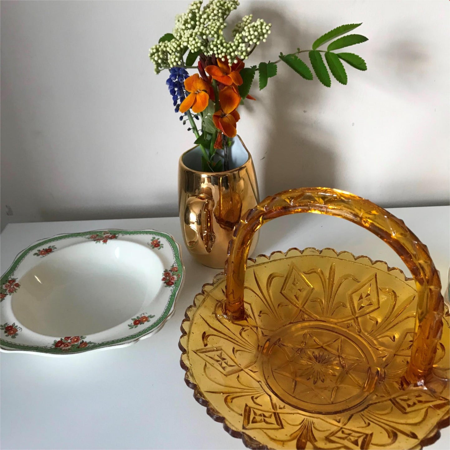 Antique 1910s Edwardian J &G MEAKIN SOL Dessert bowl cream with Green rim & floral