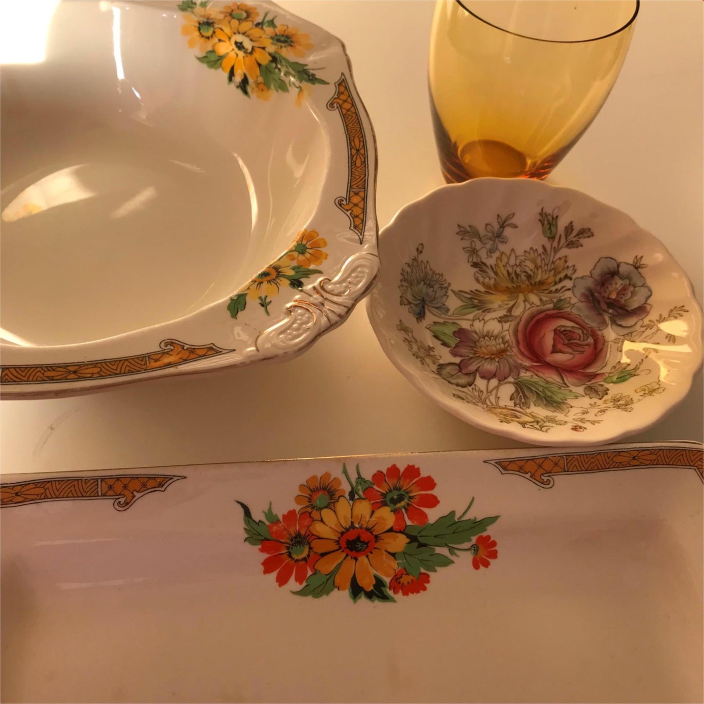 Vintage ALFRED MEAKIN sandwich plate and vegetable dish bowl marigold design
