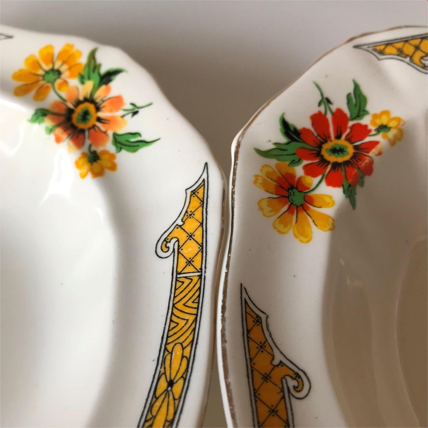 Vintage ALFRED MEAKIN Harmony shape Art Deco dessert bowls x 6 Marigold design