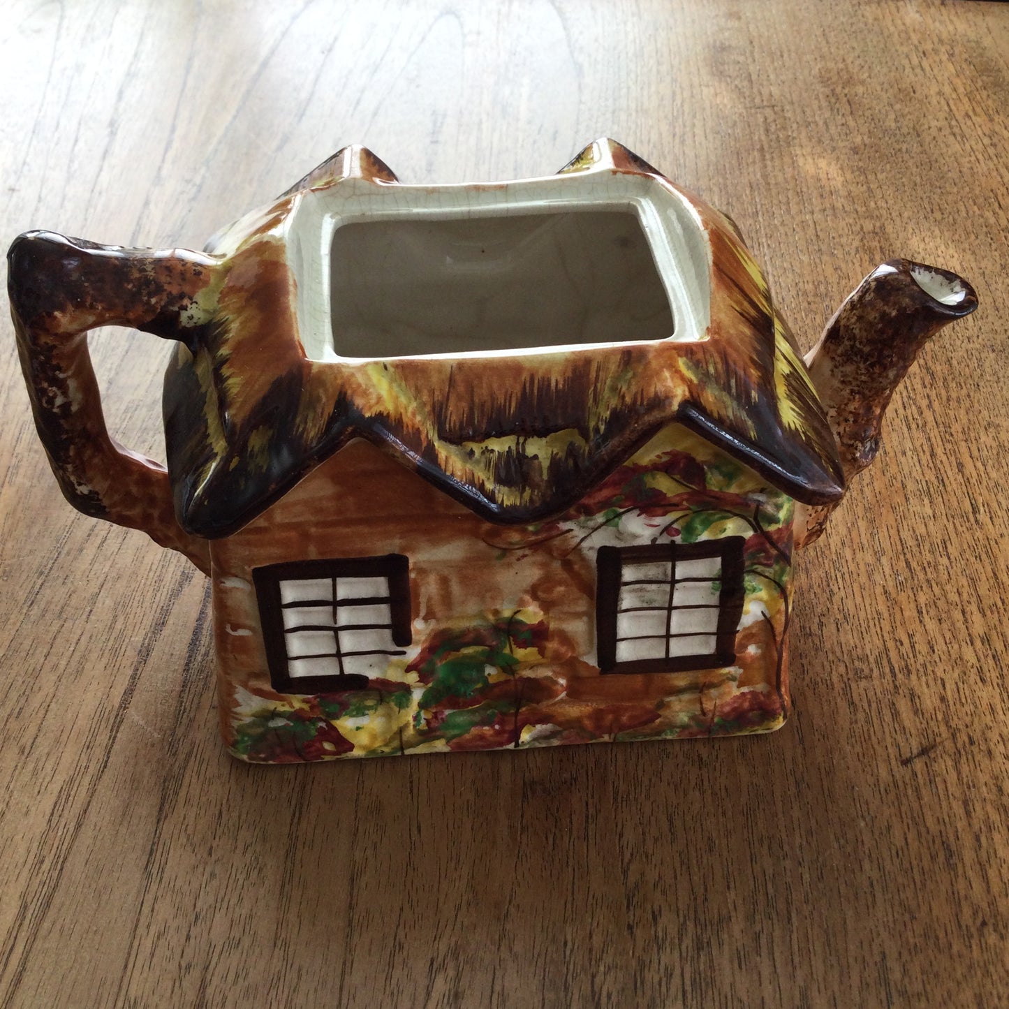 Cottage Ware. Novelty Teapot / Planter. NO LID. English Thatched Cottage Vintage. Ye Olde Cottage.