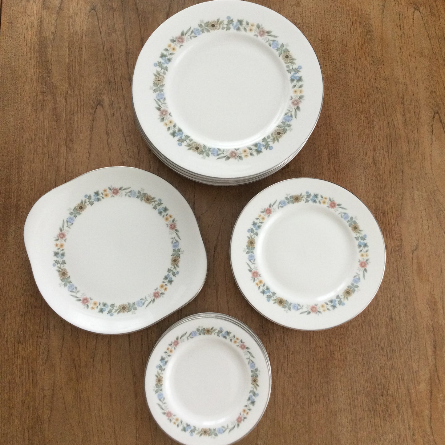Royal Doulton Pastorale - Cake / Sandwich Plate - Twin Handled - 10.5”