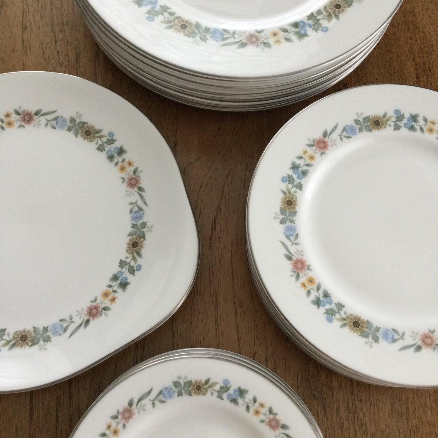 Royal Doulton Pastorale - Cake / Sandwich Plate - Twin Handled - 10.5”