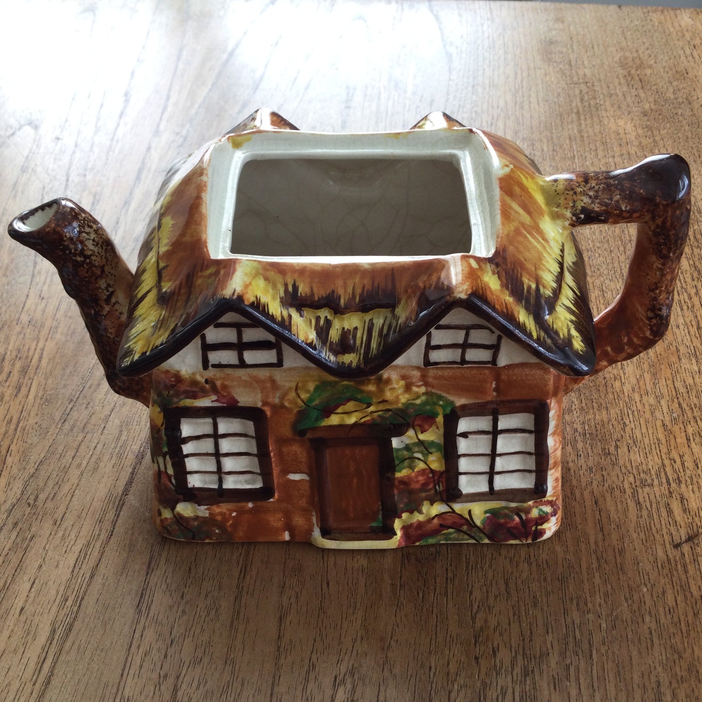 Cottage Ware. Novelty Teapot / Planter. NO LID. English Thatched Cottage Vintage. Ye Olde Cottage.