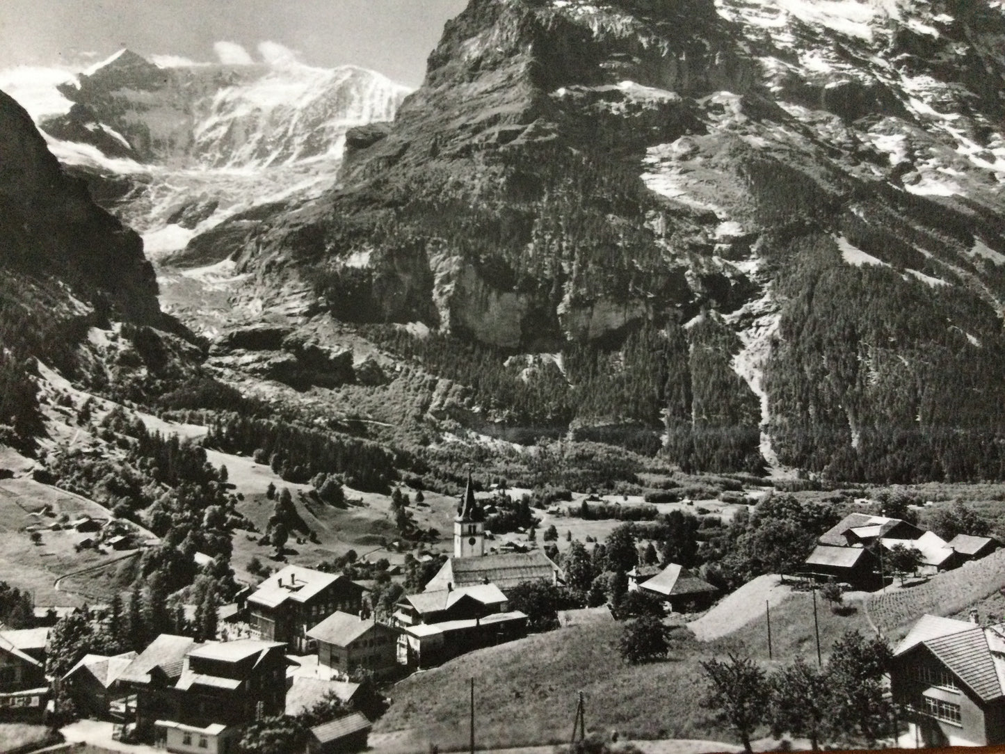 Vintage 1930s postcard Grindelwald Fiescherhorn and Eiger SWITZERLAND b&w photo unposted