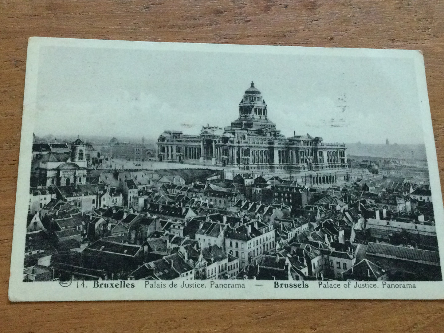 Vintage 1930s postcard Brussels BELGIUM b&w photo Palais de Justice palace panoramic view sent 1937