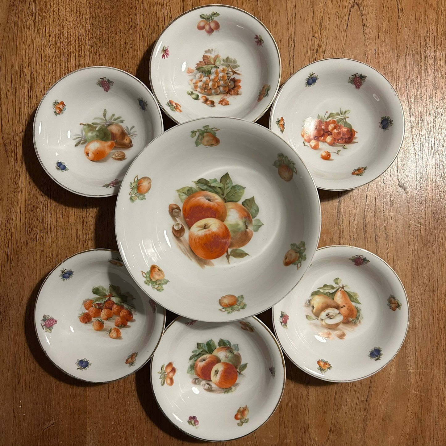 Set of 6 Dessert Bowls & Large Serving Bowl – Schumann Arzberg, German China | Fruit & Berries Design