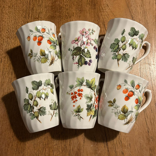 Set of 6 Royal Kendal / Hudson & Middleton Vintage 1980s Fine China Mugs – Wild Berry Designs