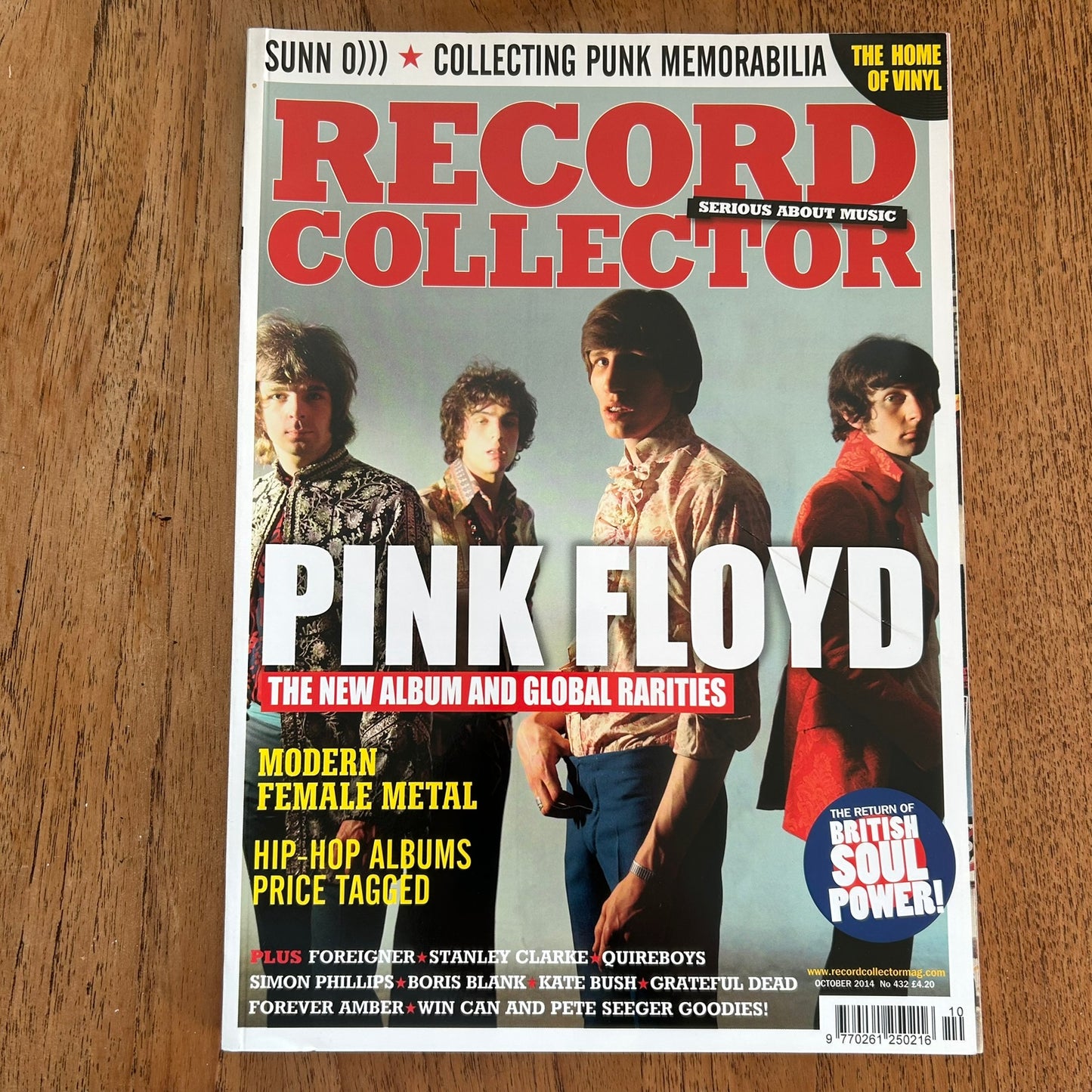 Record Collector magazine - Oct 2014 Issue 432 - Pink Floyd - Collecting Punk Memorabilia