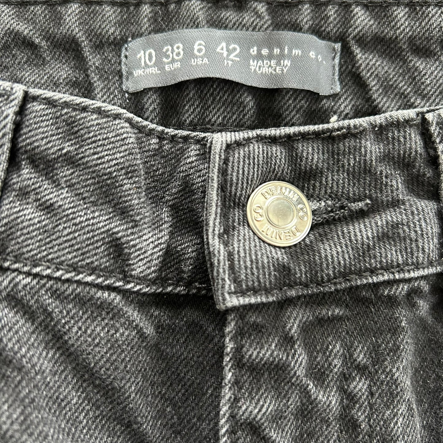 Denim Co Black Bootcut / Flared Jeans. Zip fly. Size 10 28" waist. High Rise.