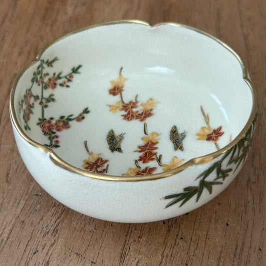 Vintage Japanese Satsuma Style Lobed Bowl / Trinket Dish – Hand-Painted & Signed. Rich Colours.