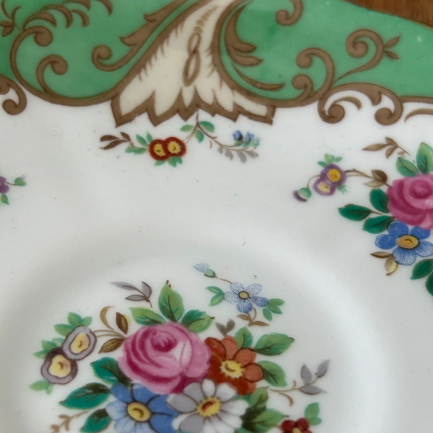 Vintage 1930s / 1940s Tuscan China 'Blenheim' Design Spare Saucer – Green Floral, Scalloped Edge