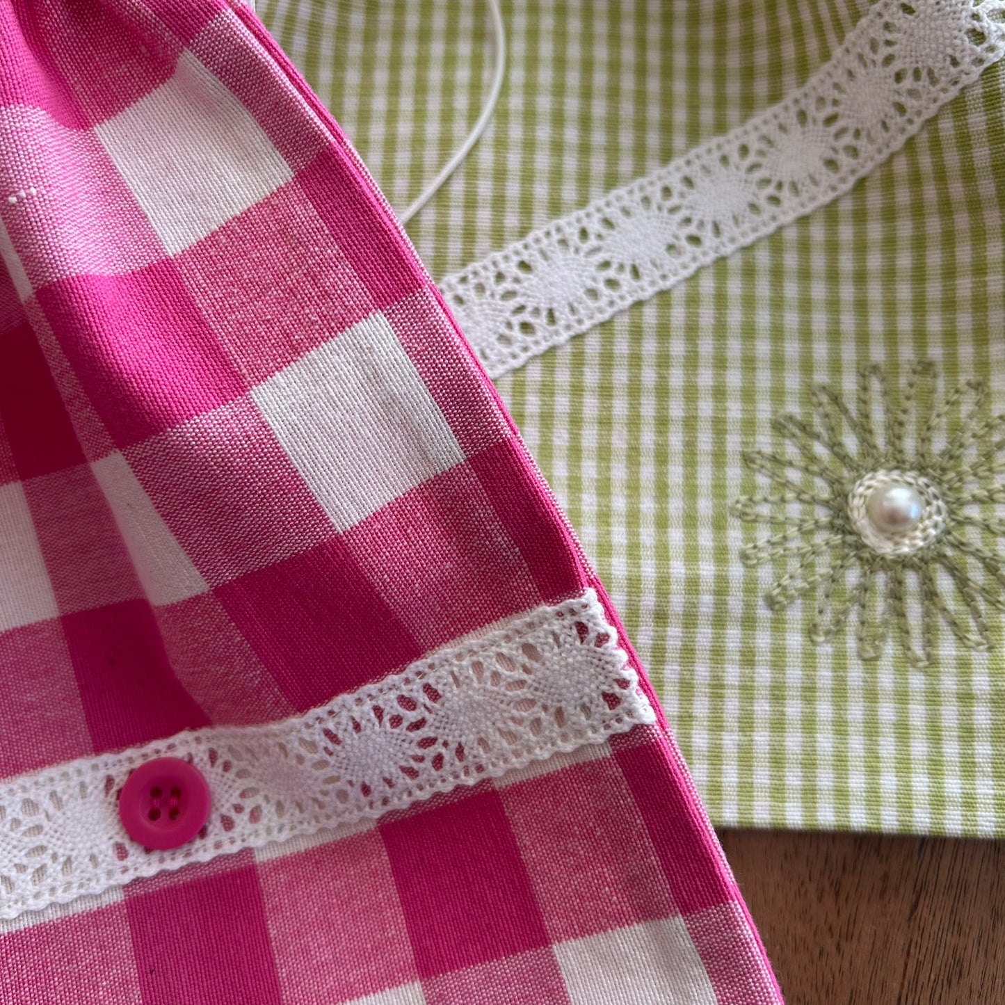 Beautiful Quality Hand Made Drawstring Gift Bags / Tidy Bags. Pink and green check. Set of 2. Lace trim.