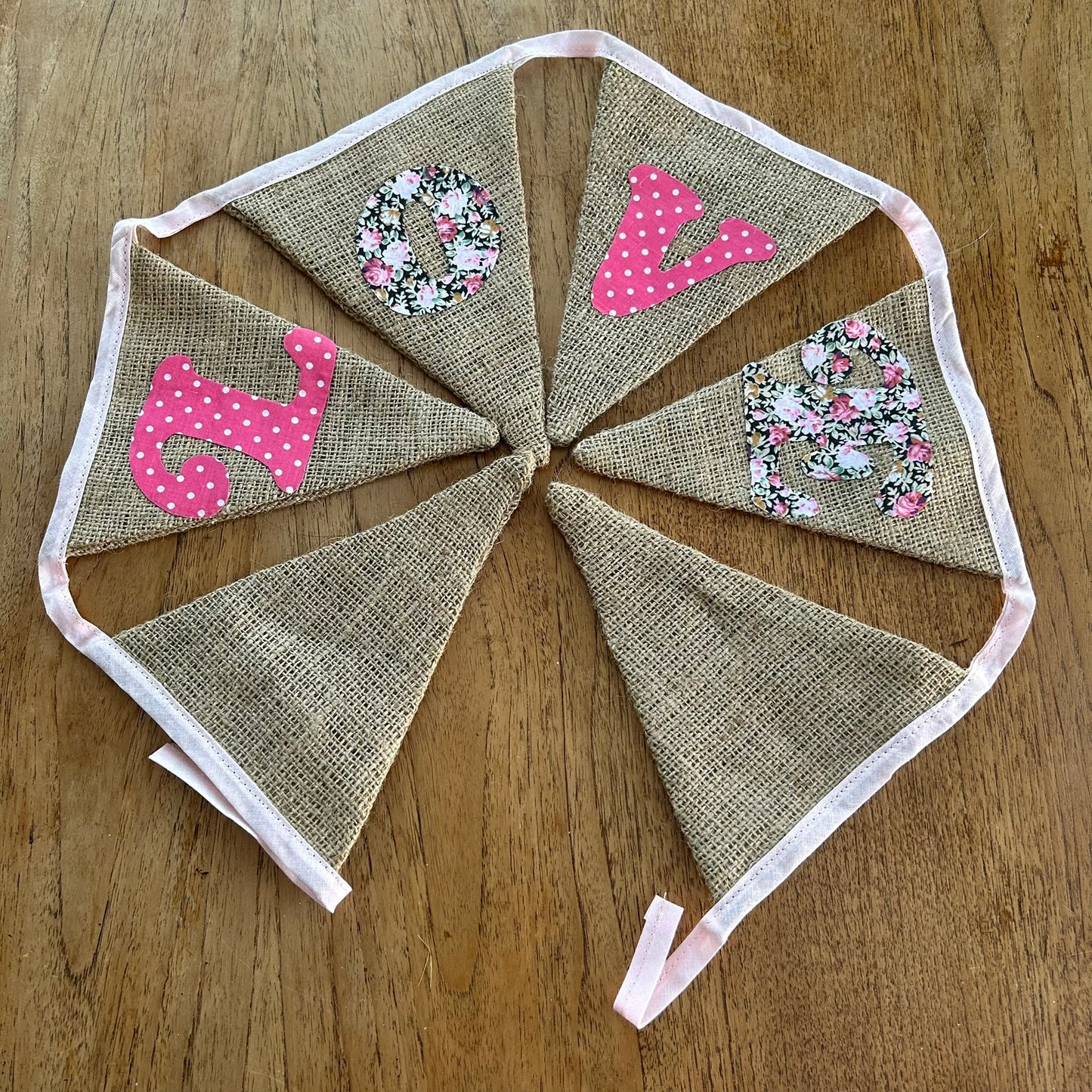 Pretty Vintage Style Bunting – LOVE – Pink Shabby Chic Hessian Floral – 150 cm - 6 flags.