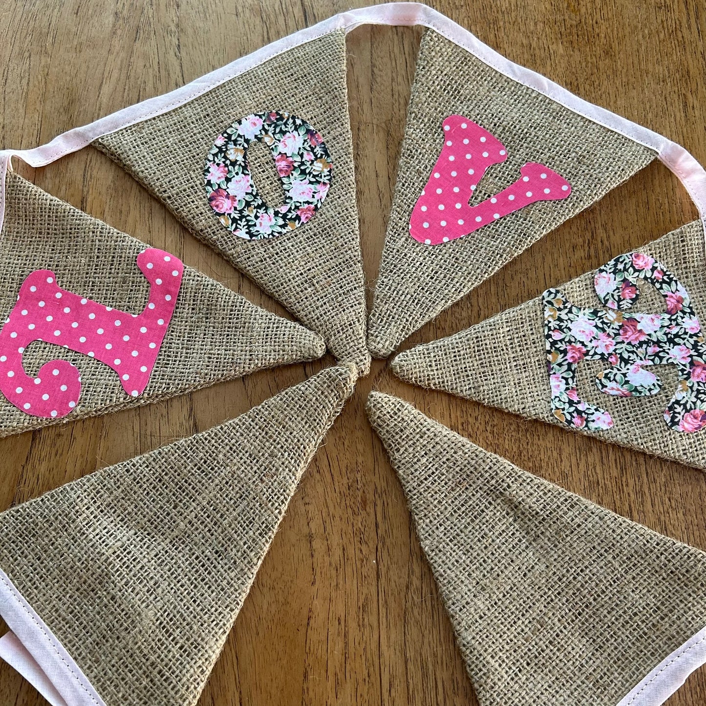 Pretty Vintage Style Bunting – LOVE – Pink Shabby Chic Hessian Floral – 150 cm - 6 flags.