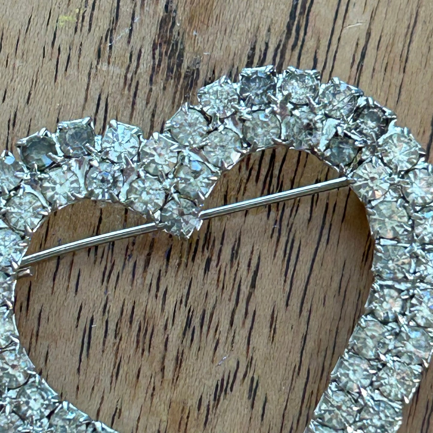 Large Heart Shape Diamante Brooch. Pretty Valentines Gift. Statement brooch.