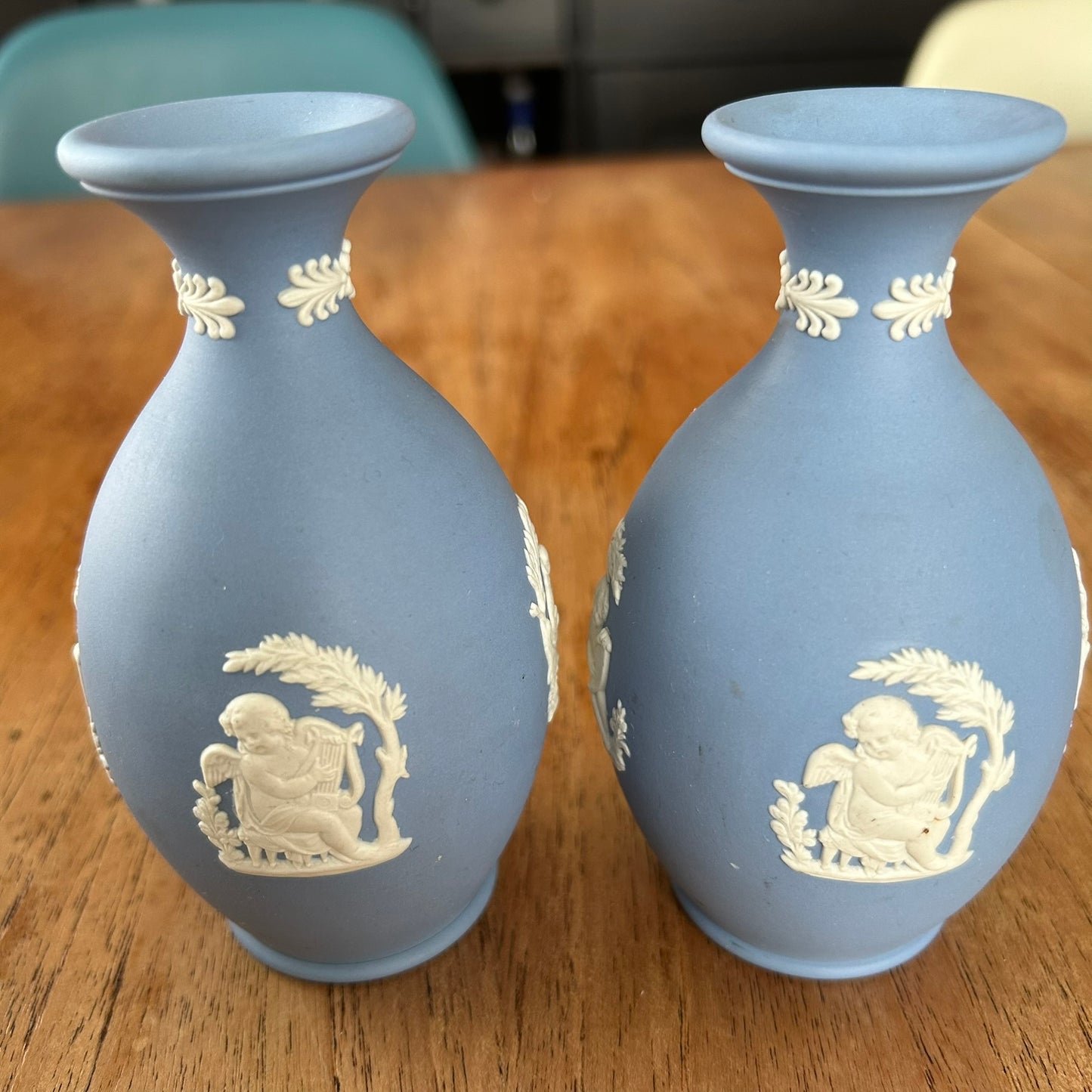 Vintage 1970s Wedgwood Jasperware Pair of Small Bud Vases – Blue & White