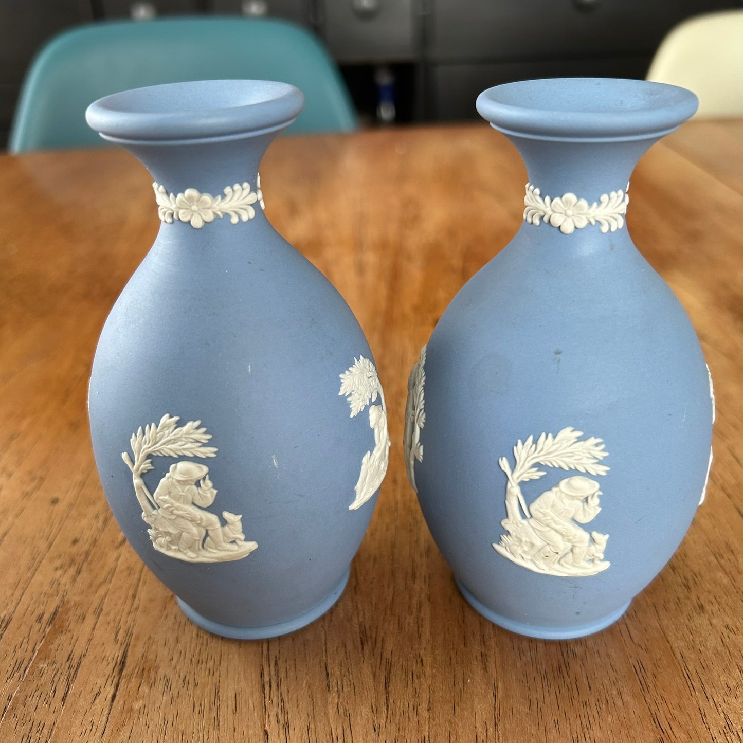 Vintage 1970s Wedgwood Jasperware Pair of Small Bud Vases – Blue & White