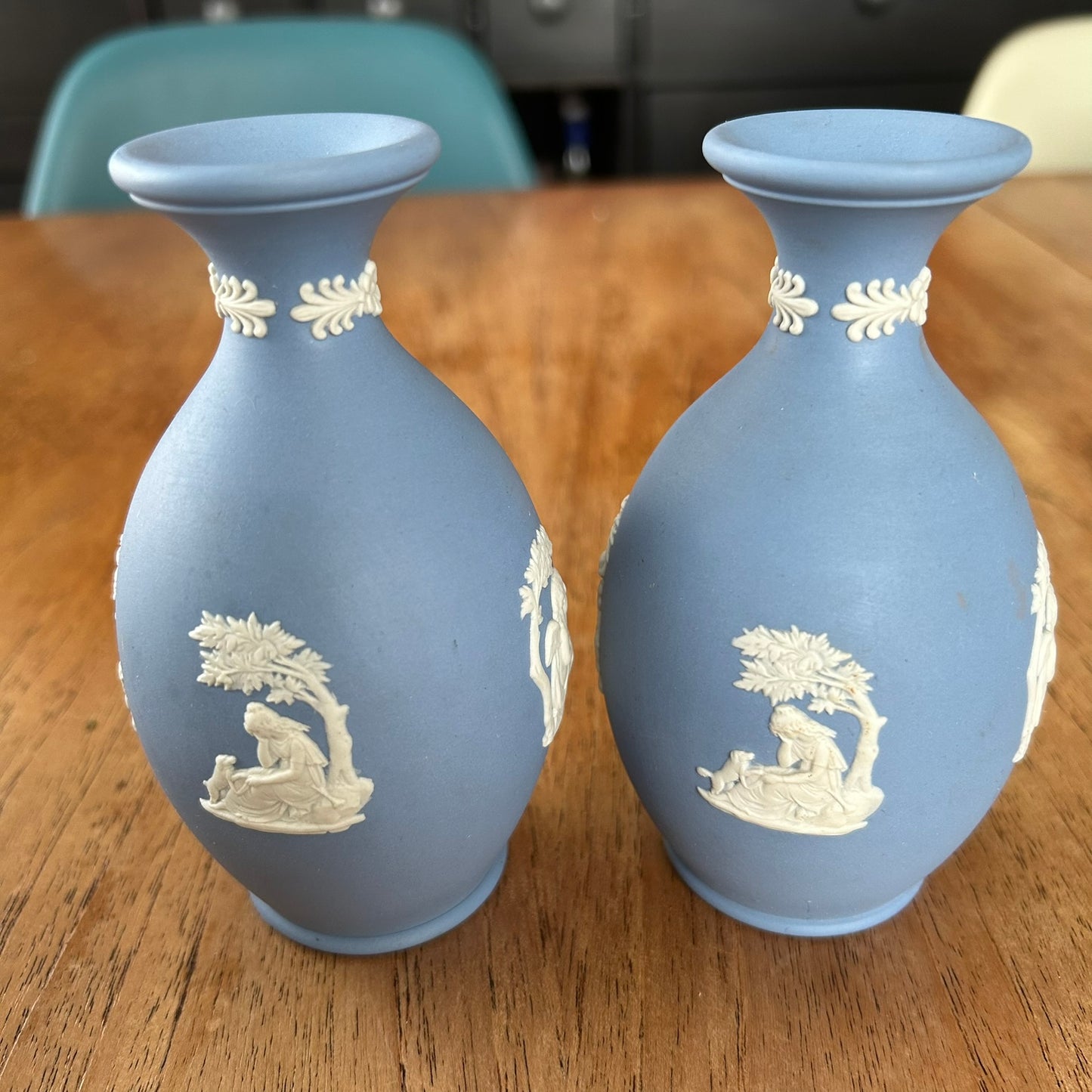 Vintage 1970s Wedgwood Jasperware Pair of Small Bud Vases – Blue & White