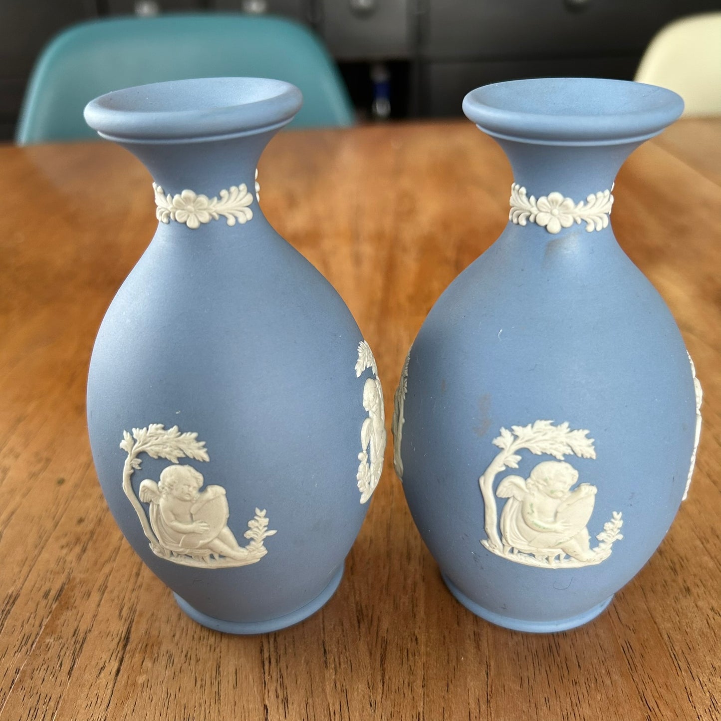 Vintage 1970s Wedgwood Jasperware Pair of Small Bud Vases – Blue & White