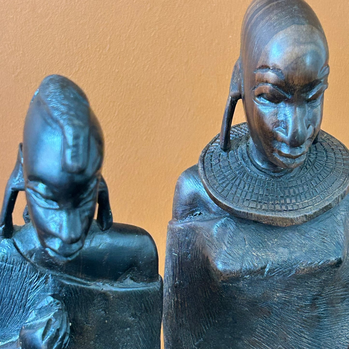 2 x Carved Wooden Ebony Figurines – Tanzanian Art – Heavy African Ornaments