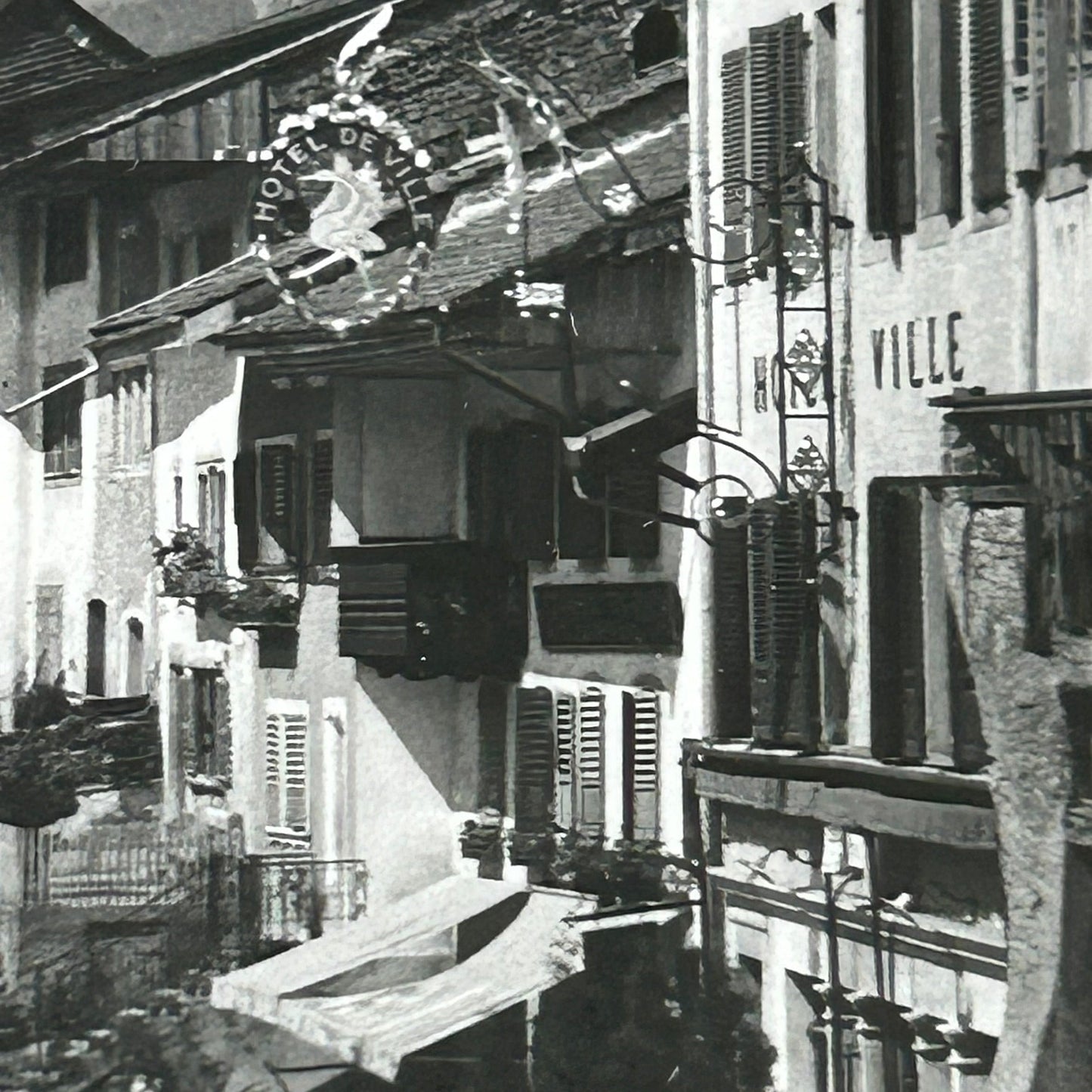 Vintage Postcard 1930s - SWITZERLAND - Greyeres - La rue et le Moleson - Black and white