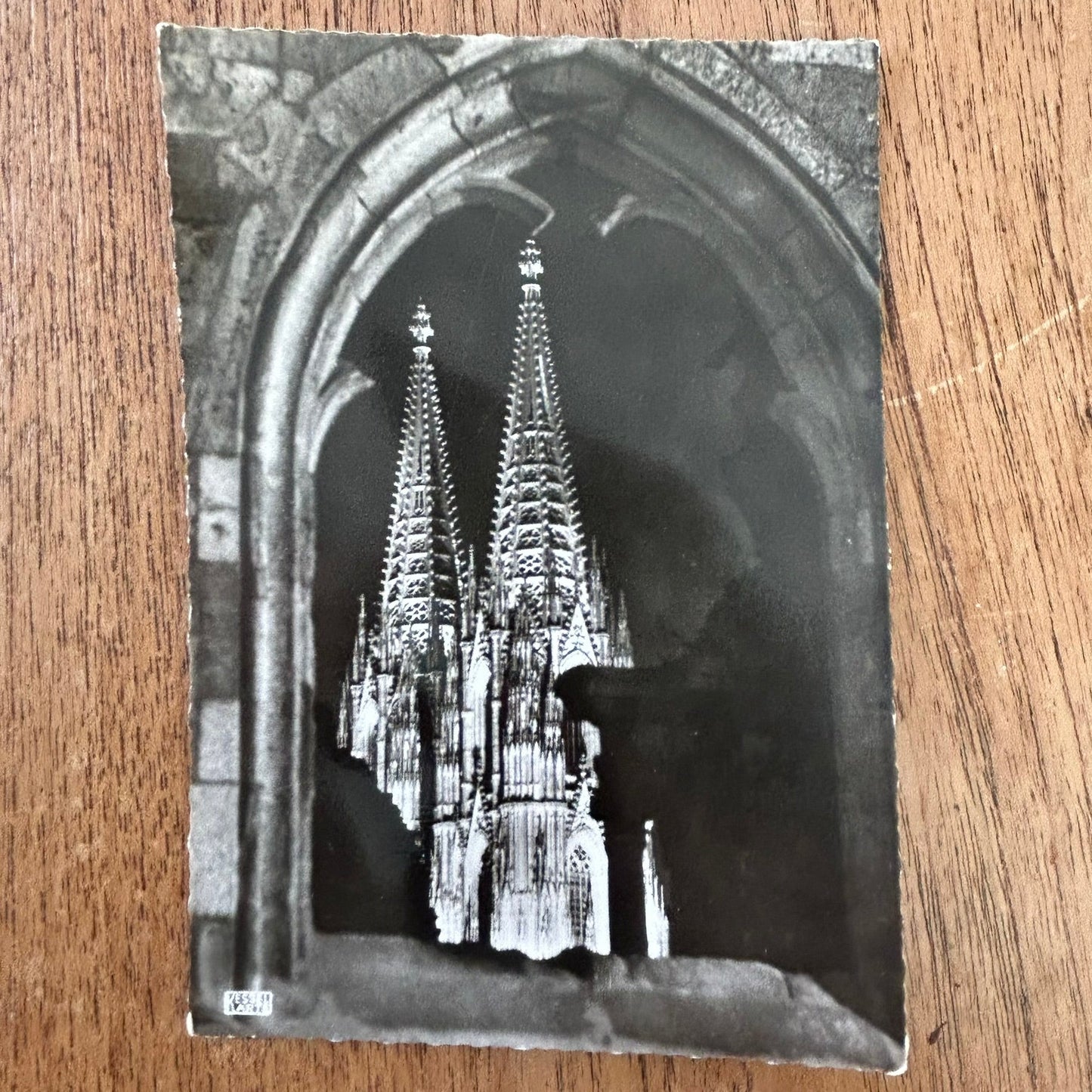 Vintage postcard - GERMANY - Kolner Dom - Cologne Cathedral - Wegweiser des Lichtes - Black and white