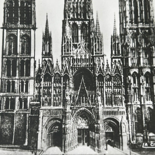 Vintage postcard - FRANCE - Rouen Cathedral - RP - Fancy Edge - Black and white