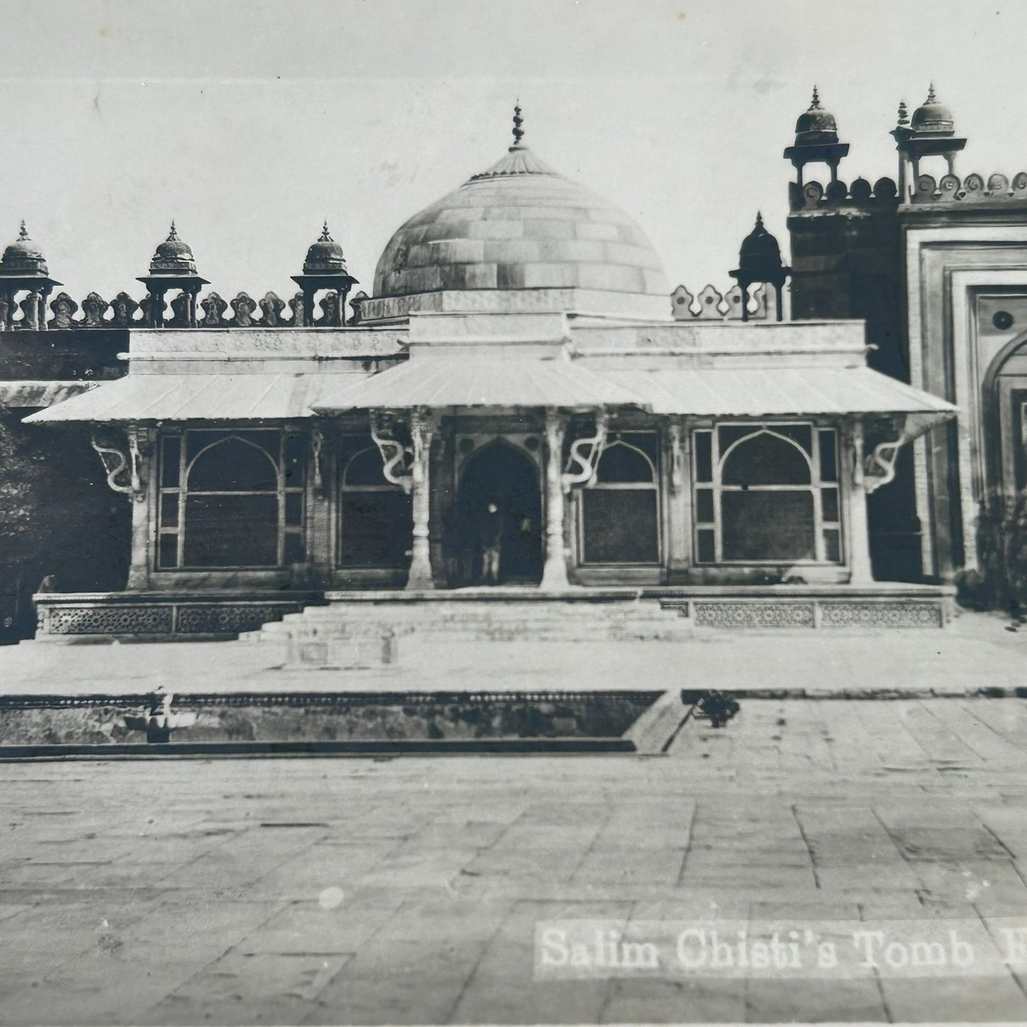 Vintage postcard - INDIA - Holy Tomb Of Hazrat Salim Chisti - Fatehpur Sikri - Uttar Pradesh