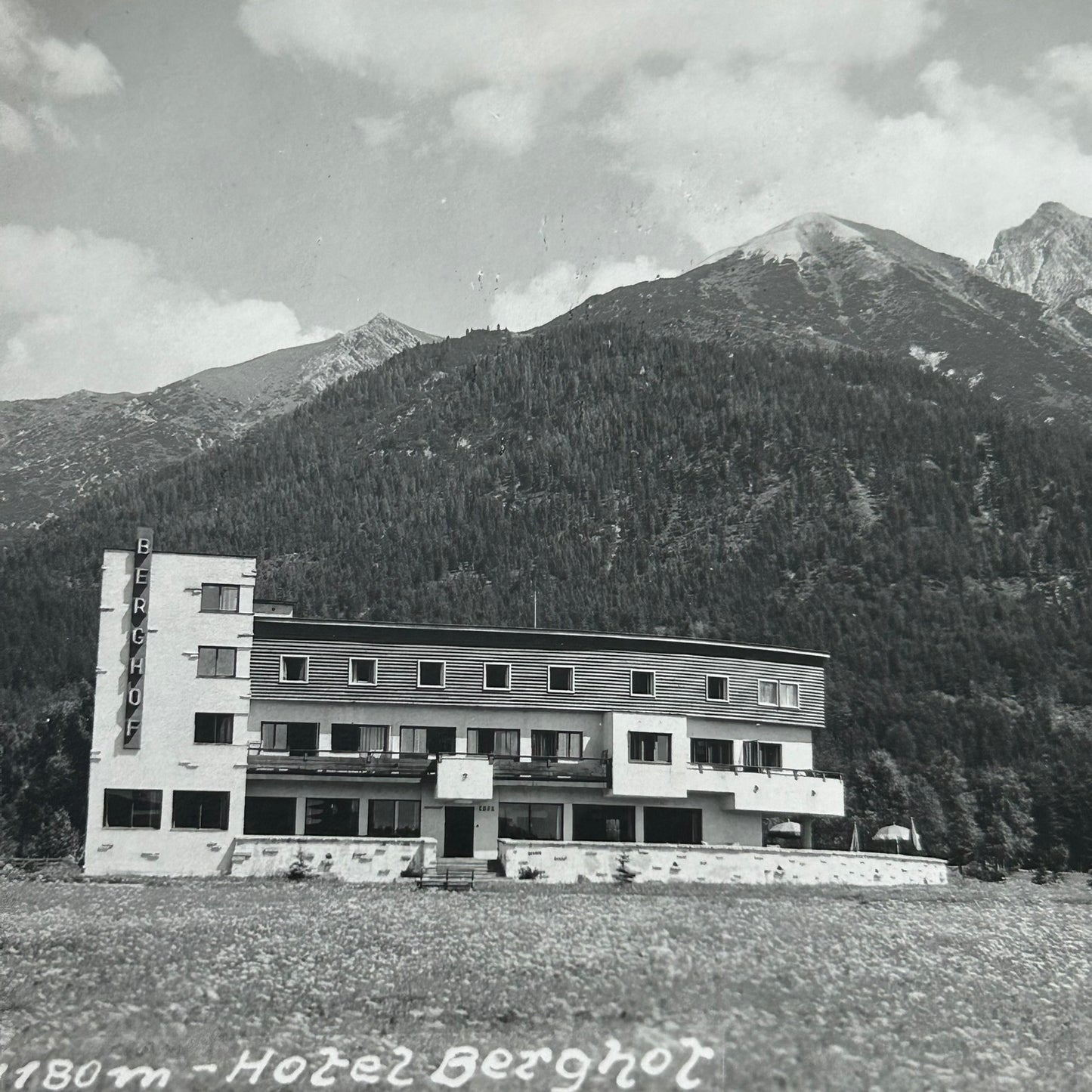 Vintage postcard - AUSTRIA - Hotel Berghof - Seefeld - Tirol -  Bauhaus Style - Black And White