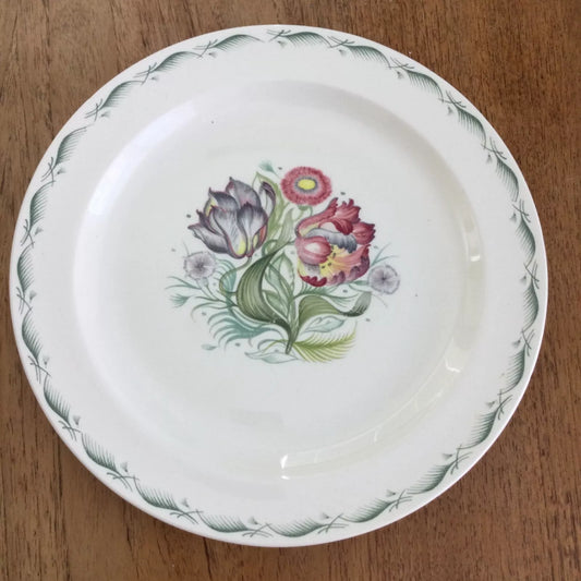 Susie Cooper Crown Works Parrot Tulip design 10”plate dessert dinner floral green