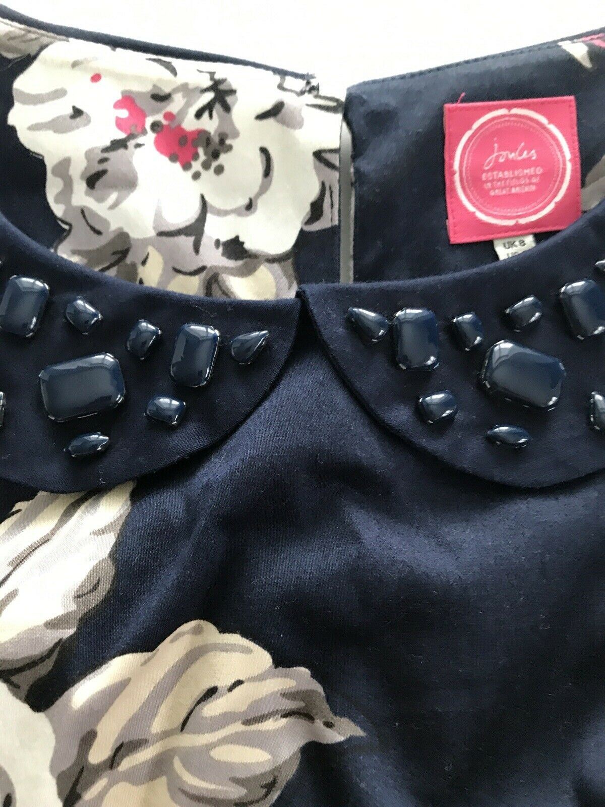 Size 8 Joules Smart Fitted Christmas Dress. Navy Bold Floral Print Jewelled Collar. Size 8. Joules