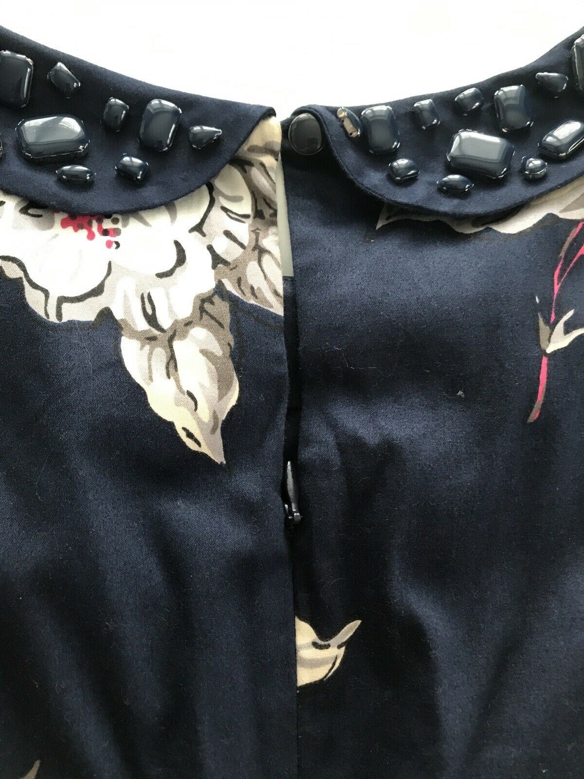 Size 8 Joules Smart Fitted Christmas Dress. Navy Bold Floral Print Jewelled Collar. Size 8. Joules