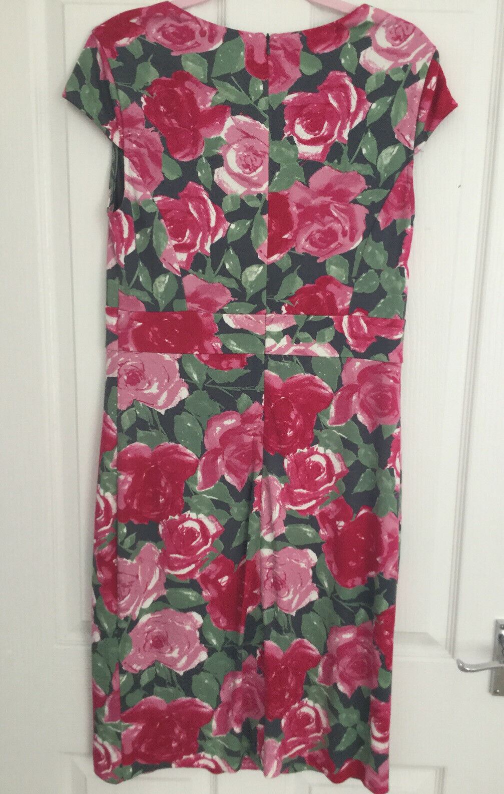 Laura Ashley Dress 12 Floral Roses. Pink + Green. Fitted. Cap Sleeve. Formal.