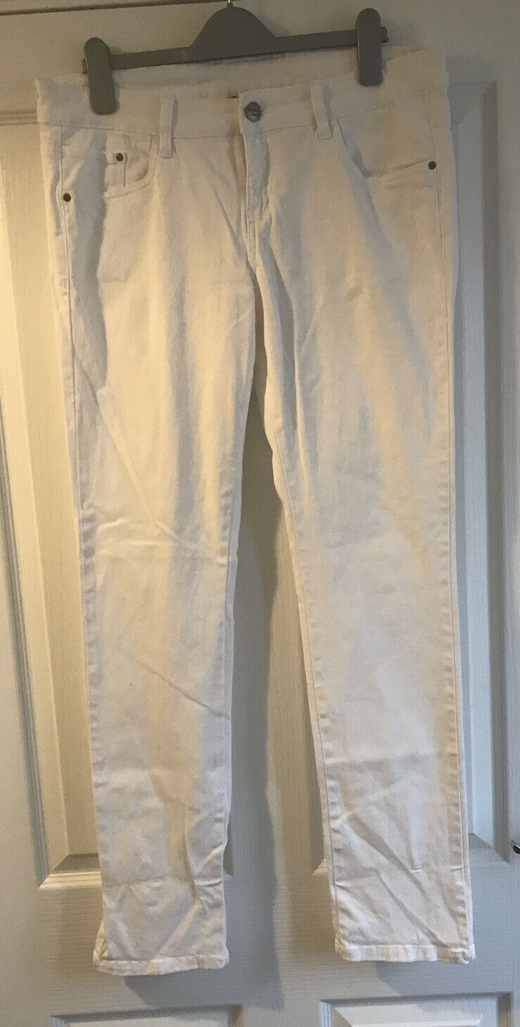 White Slim Fit Jeans. Stretchy. Esmara. Size 16. BNWOT.