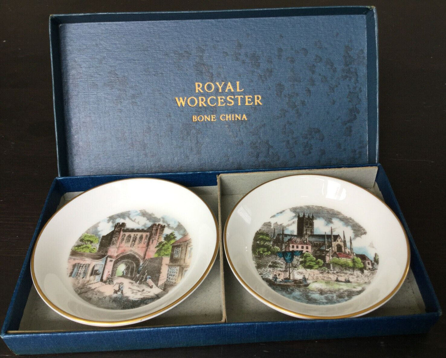 Royal Worcester. Worcester Cathedral & Priory Gatehouse Pair Of Small Trinket Dishes / Pin Trays. Boxed.