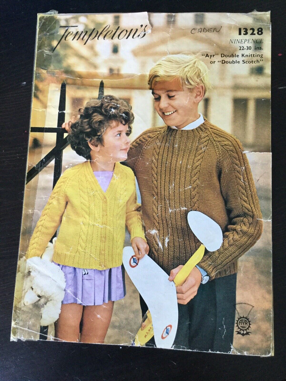 Vintage 1960s Knitting Pattern. Cardigan Or Jumper. Girls And Boys. Templetons.