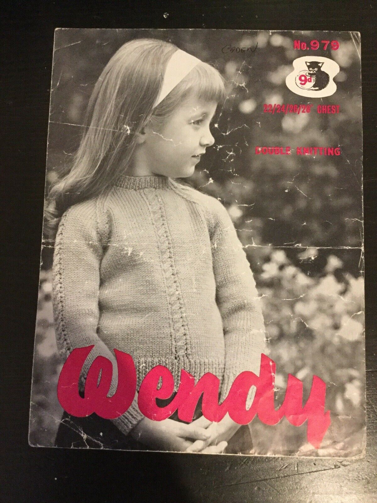 Vintage 1960s Knitting Pattern. Girls Jumper. DK. Wendy pattern no. 979 . 22”-26”