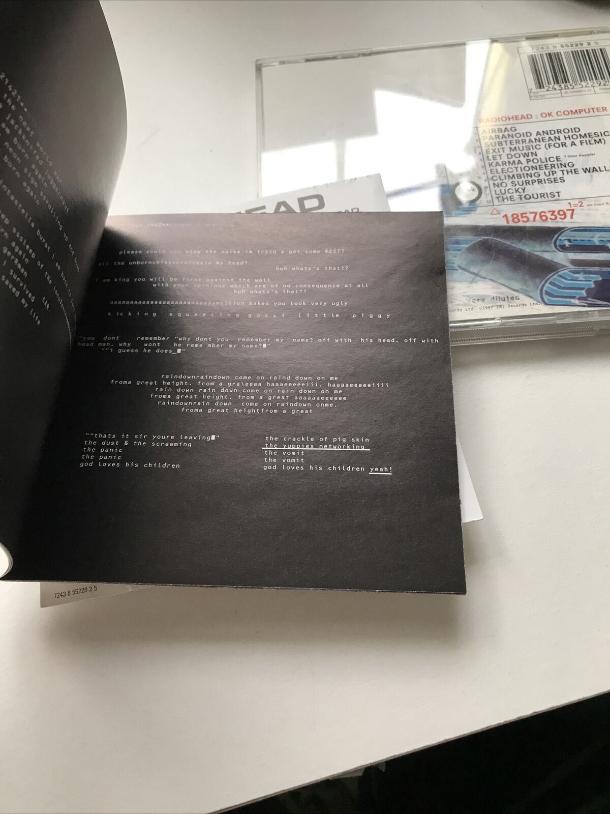 Ok Computer Radiohead CD Sleeve Amd Broken Case Only. NO CD