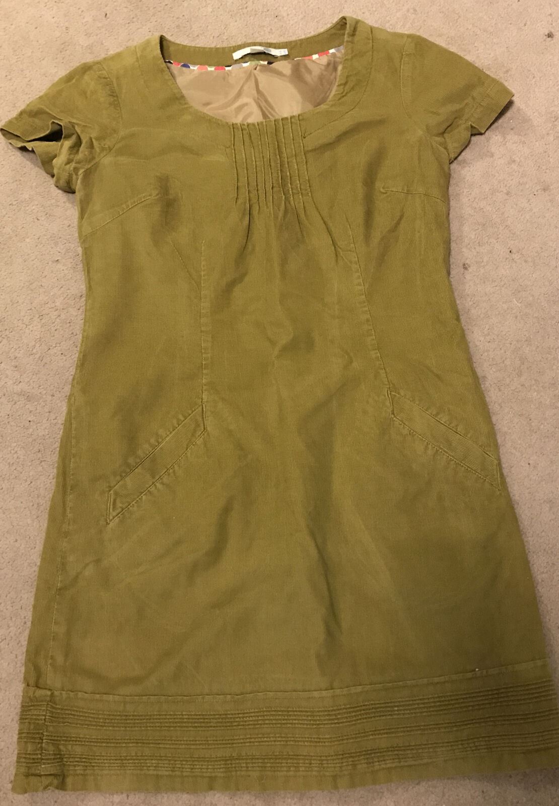 Size 8L Boden Short Sleeved Mustard /  Moss Greeny yellow Corduroy  Tunic Dress Size Christmas