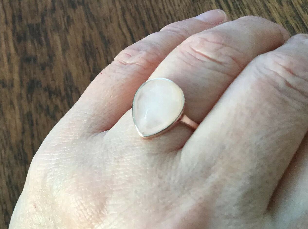 Pretty Cocktail Ring. Pale Blush Pink Stone. Pear Shape. Tear Drop Shape. Size P