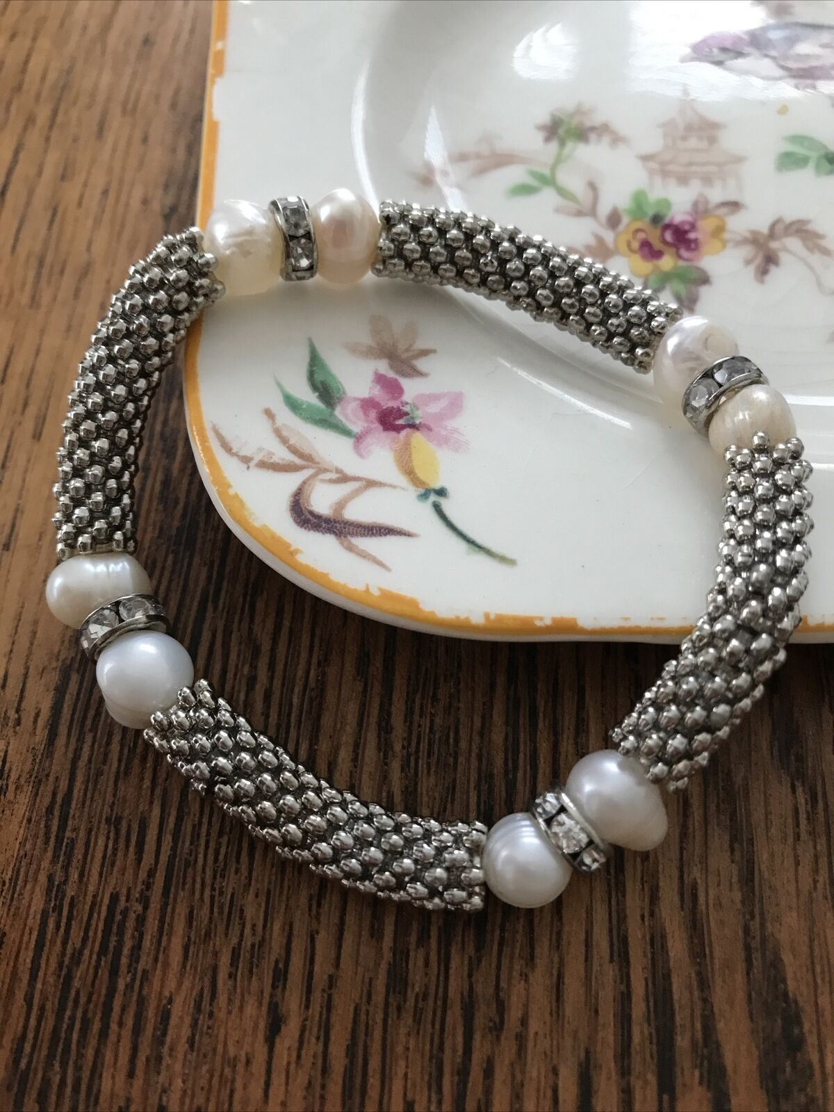 Beautiful Stretch Bracelet Silver Tone With Diamante And Simulated Pearls.